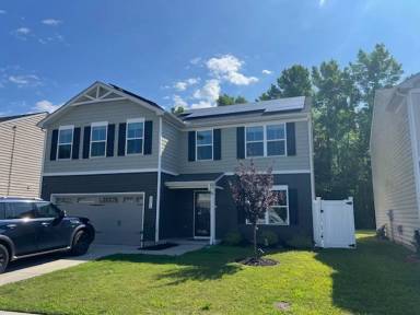 Main picture of 2076 Petersen Way