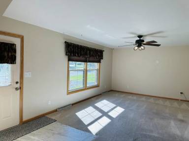 Main picture of 219 E Palm Dr