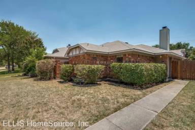 Main picture of 525 Grace Ln