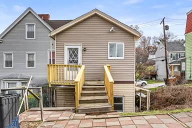 Main picture of 28 Bigelow St