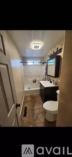 Main picture of 1324 Murray Ave