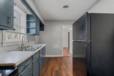 Main picture of 1047 Fisk Ave