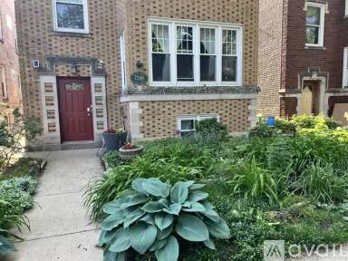 Main picture of 7249 N Bell Ave