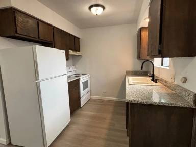 Main picture of 2116 N 1st St