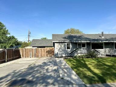 Main picture of 225 Cullum Ave