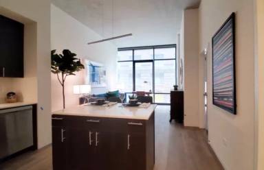 Main picture of 1322 S Wabash Ave