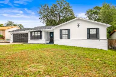 Main picture of 513 Kumquat Ave