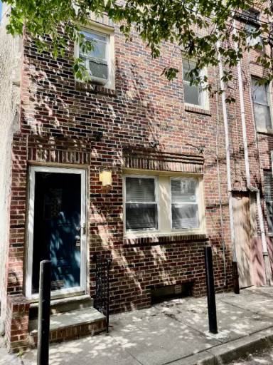 Main picture of 827 League St
