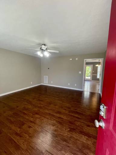 Main picture of 1031 Middle View Dr