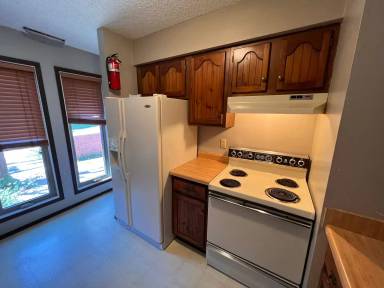 Main picture of 434 Hawaii Ct
