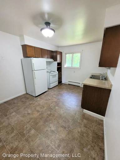 Main picture of 1106 18th St S