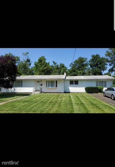 Main picture of 1070 Terrace Blvd