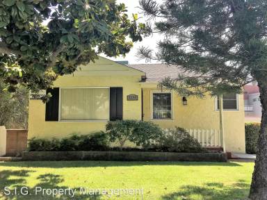 Main picture of 3236 Montrose Ave
