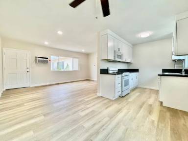 Main picture of 5540 Mammoth Ave