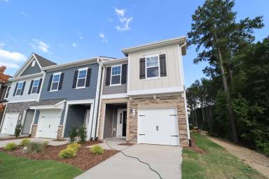 Main picture of 961 Kensley Grove Ln
