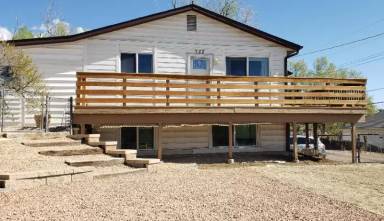 Main picture of 722 W Madison St