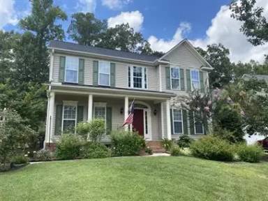 Main picture of 909 Colnago Pl