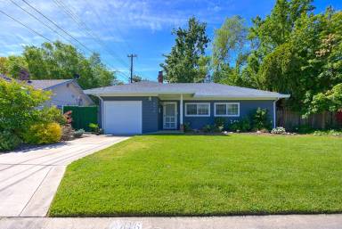 Main picture of 2416 Wulff Ln