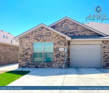 Main picture of 2125 N Texas Ave