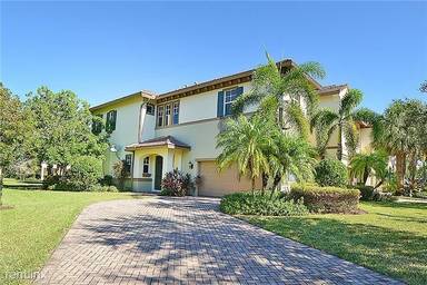 Main picture of 5913 NW 117th Dr