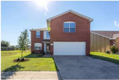Main picture of 12813 Carillon Way
