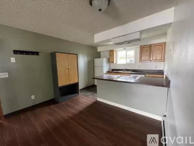 Main picture of 249 Zappa Pl