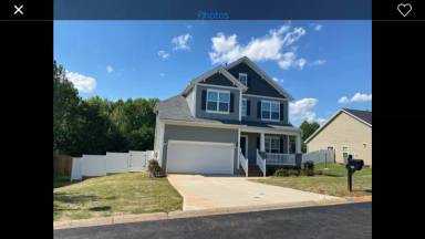 Main picture of 305 Castleton Cir