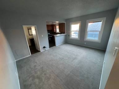 Main picture of 830 60th St