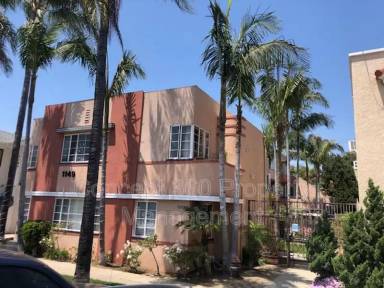 Main picture of 1149 E 1st St