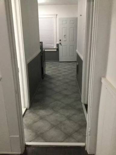 Main picture of 1378 E 85th St