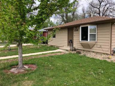 Main picture of 1318 Gay St