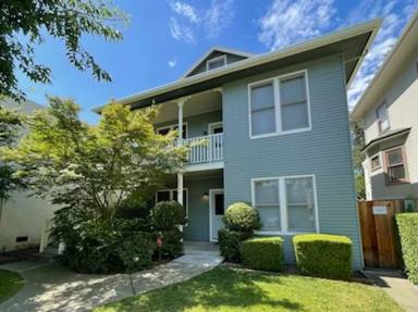 Main picture of 2216 P St