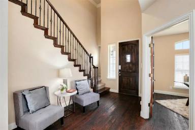 Main picture of 1087 Sahallee Dr