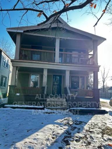 Main picture of 9612 Lamontier Ave