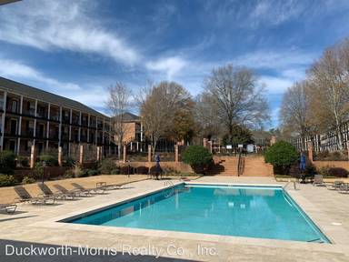 Main picture of Riverbend Commons