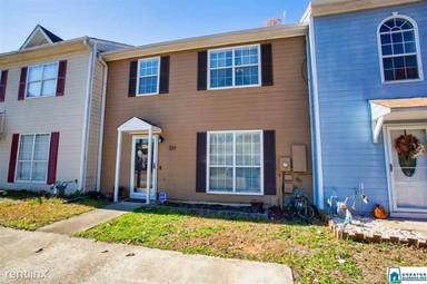 Main picture of 229 Willow Point Cir