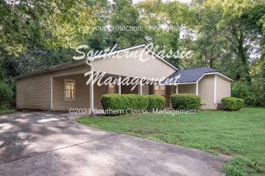 Main picture of 353 Doles Blvd