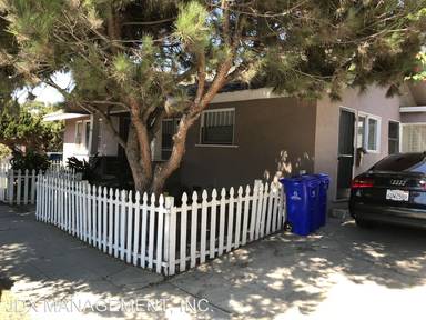 Main picture of 1002 Robinson Ave