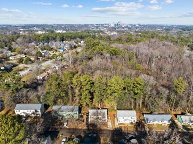 Main picture of 600 Hilltop Drive