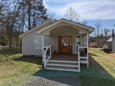 Main picture of 4206 Holder Rd
