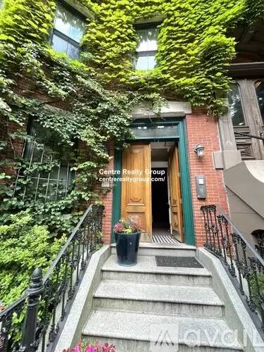 Main picture of 14 Upton St