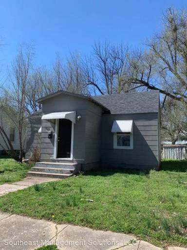 Main picture of 627 Vernon Ave