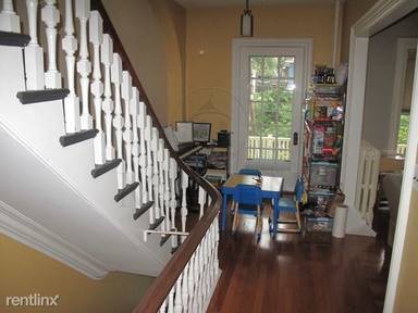 Main picture of 12 Conwell Ave
