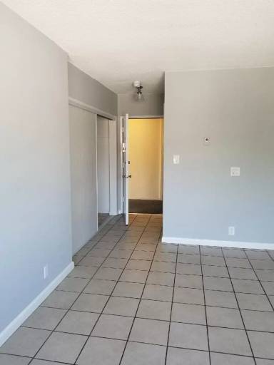 Main picture of 1177 S Norton Ave - 32