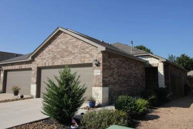 Main picture of 1207 Old FM 306