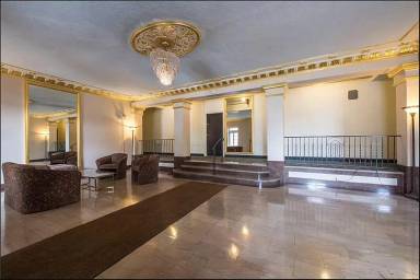 Main picture of 372 S Highland Ave
