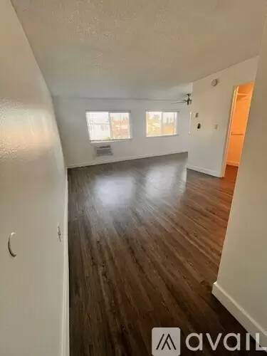 Main picture of 1625 Redondo Ave