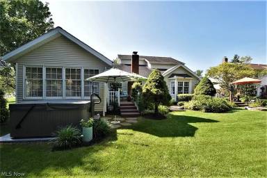 Main picture of 33395 Pettibone Rd