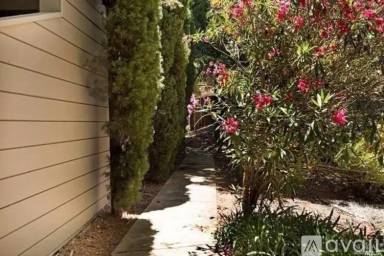 Main picture of 55 Sequoia Glen Ln