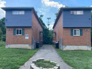 Main picture of 37 Wuest St